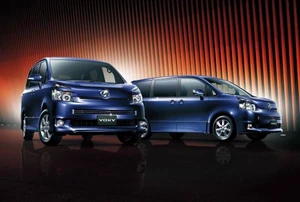 2007-toyota-voxy-600001