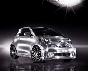 Toyota-iQ-Disco-Concept-14msaalll