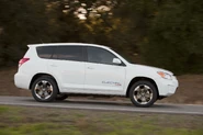 Toyota-RAV4-EV-26