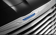 2012-Chrysler-300-13