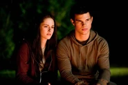 Bella and Jacob in Ecilpse