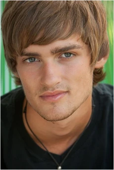 Alex Heartman - Doblaje Wiki