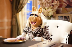 Vogueeditorpiggy