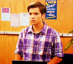 Tumblr lsgpixwphy1qmdhm3o3 250.jpg