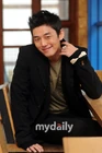 Yoo Ah In14