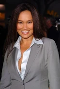 Tia Carrere