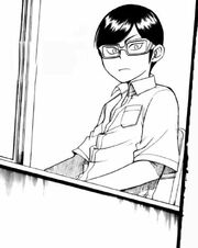 Mariya looking at Sengoku