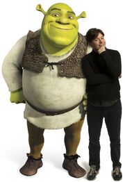 Shrek-and-Mike-Myers-shrek-561110 383 557