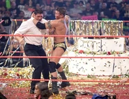 WWE-Randy-Orton-Holding-Batista-Pics