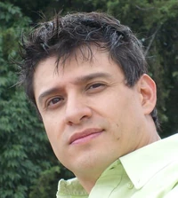 Rafael Pacheco dubs the voice of Miles Straume