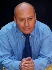 Daniel Abundis dubs the voice of George Minkowski on Season 5
