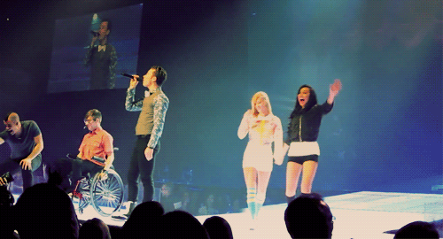 Brittsanholdinghands
