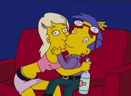 Paris Texan Kisses Milhouse