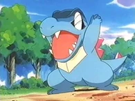 EP250 Totodile usando cara susto