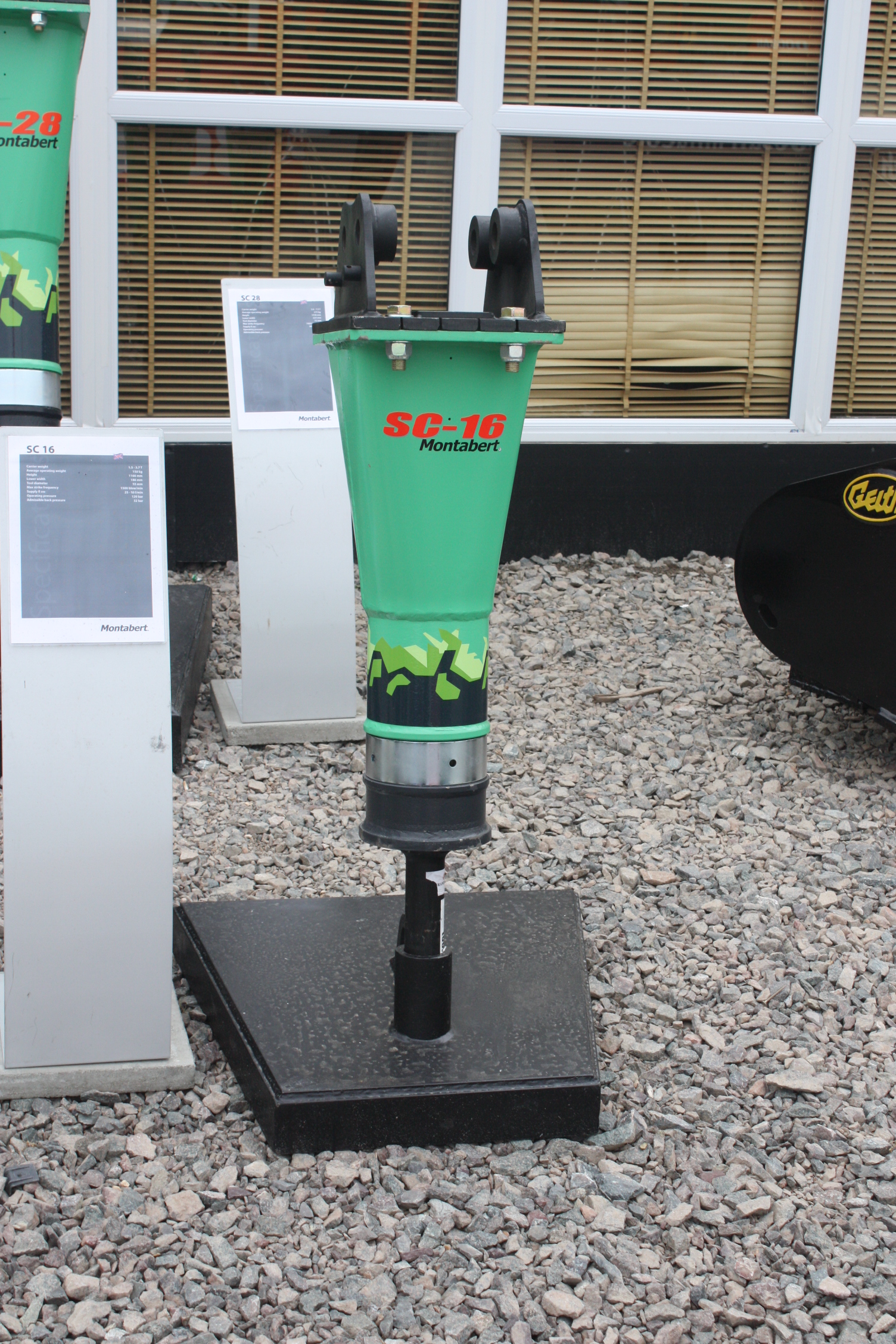 Hydraulic Hammer Tractor Amp Construction Plant Wiki The