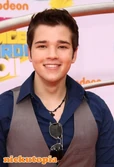 459px-Nathan-Kress-2011-Nickelodeon-KCAs