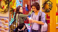 Tumblr lvpe06p57u1r7uzijo1 500