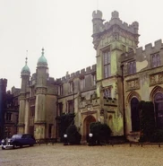 1989WayneManor