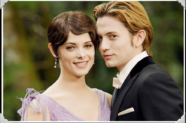 File:Alice and Jasper at BE wedding.jpg