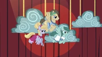 Pegasus ponies S2E11