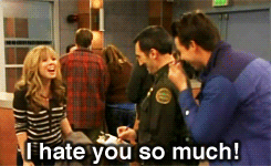 http://images2.wikia.nocookie.net/__cb20111229171509/icarly/images/b/b3/Itfcbloop6.GIF