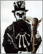 Mr. Gravemold