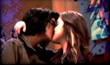 Kissing bade, Lizzy
