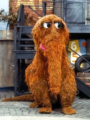 http://images2.wikia.nocookie.net/__cb20120122051031/muppet/images/0/03/ClassicMrSnuffleupagus.jpg