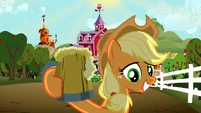 Applejack smiles S02E15
