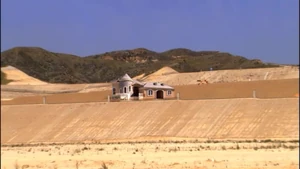 1x01 Locations (2)