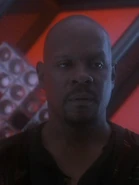 Sisko als Ishan Chaye