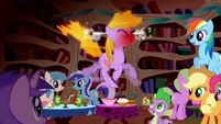 Twilight hot2 S01E01