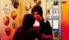 Tumblr_lq9em3tONh1qacvnuo6_250.gif