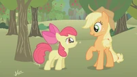 Applejack talks to Apple Bloom S1E12