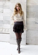 Taylor Swift D'lite Sparkling+Boots 4