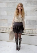 Taylor Swift D'lite Sparkling+Boots 5