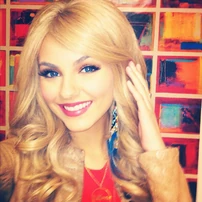 Vic blonde