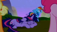 Twilight doomed S02E03