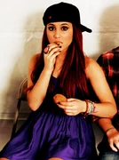 Tumblr m0h5cs2Q9D1rov449o1 500