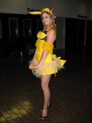 Female pikachu cosplay 001