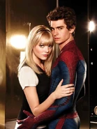 Gwen and Peter Spidey 01
