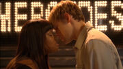 Samcedes-kiss-glee-28568536-550-310