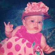 Arianagrandeeffietrinket