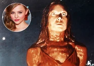 Chloe-moretz-carrie-remake-offer