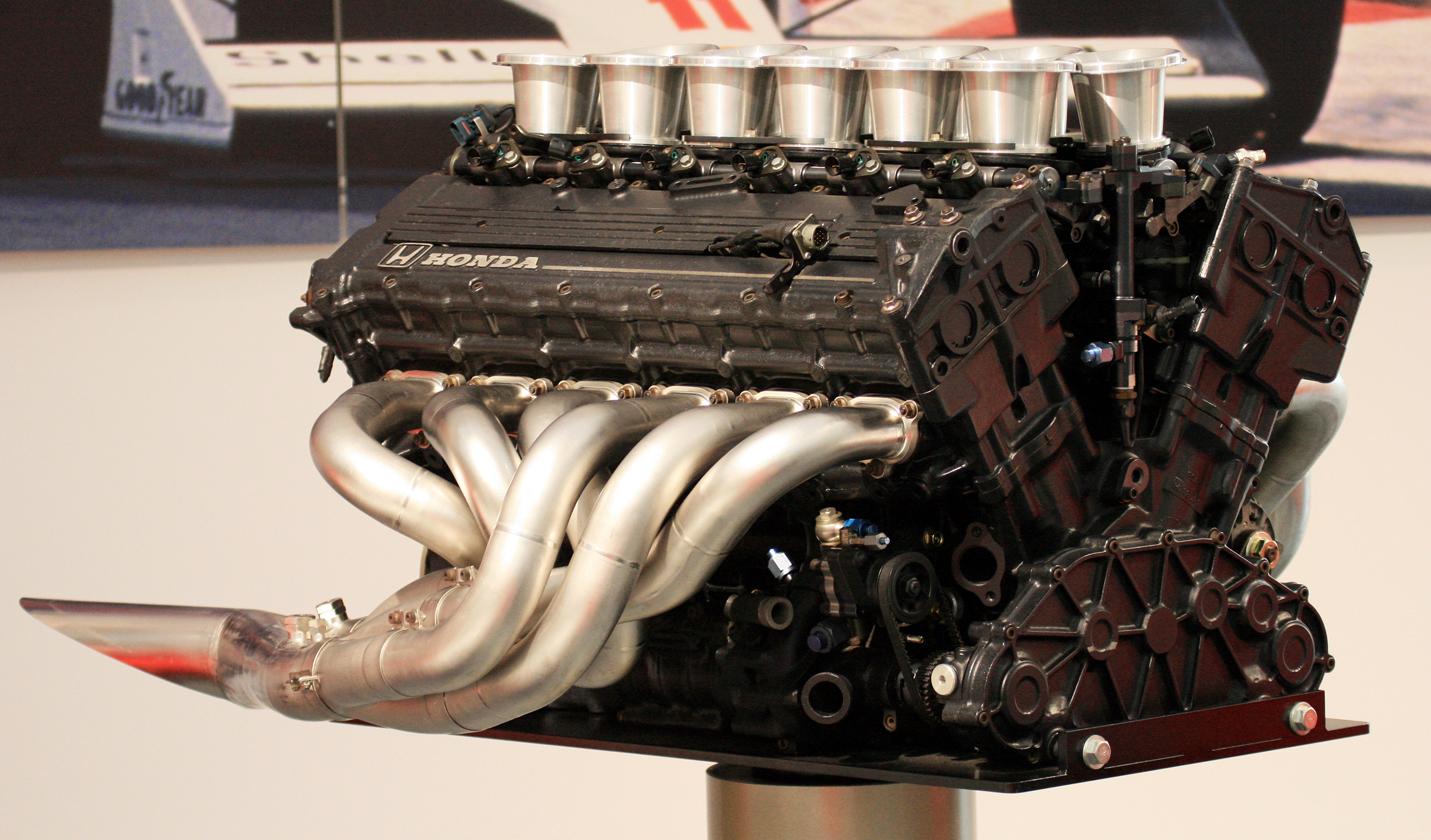 V12 Engine Tractor Amp Construction Plant Wiki The