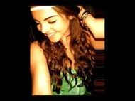Lizzz1