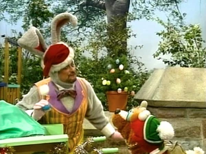 GiveYourFriendanEasterEggforChristmas.jpg