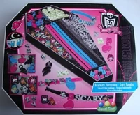 Scary Bangles001