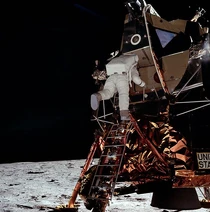 Apollo AS11-40-5866