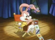BabsSnoopsThroughPluckysWallet